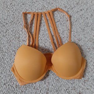 Victoria's Secret PushUp Bra (34B)